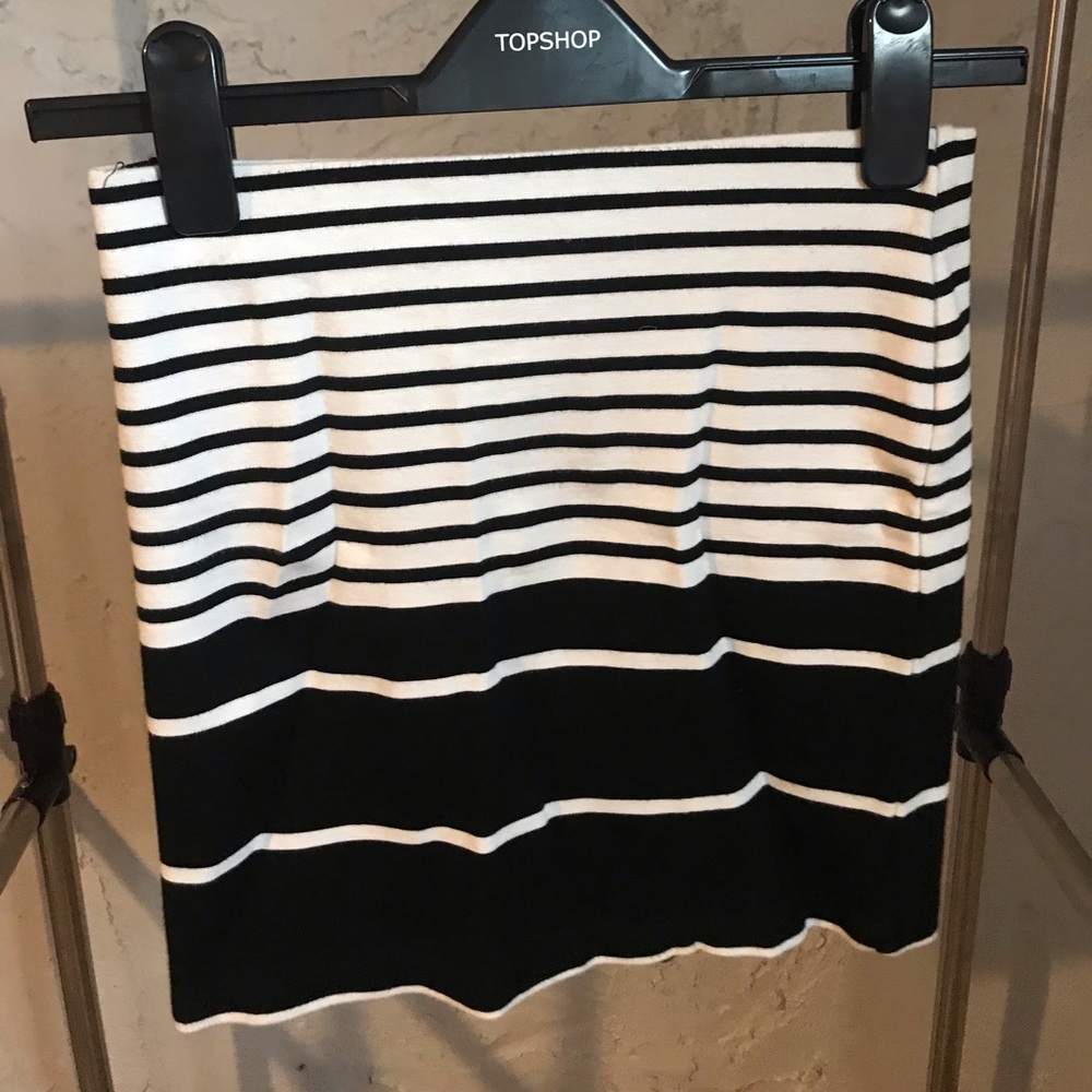 Forever 21 Striped Mini Skirt